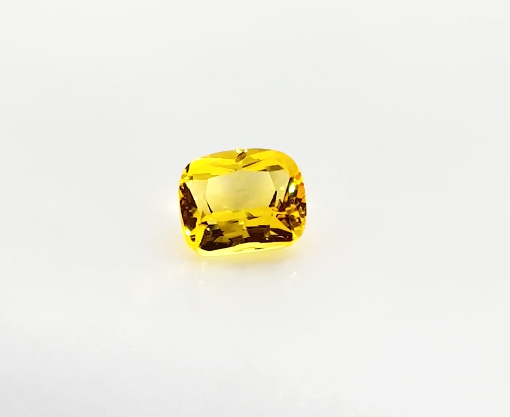Ceylon Yellow Sapphire – Cushion Cut, Certified Sri Lankan Gemstone
